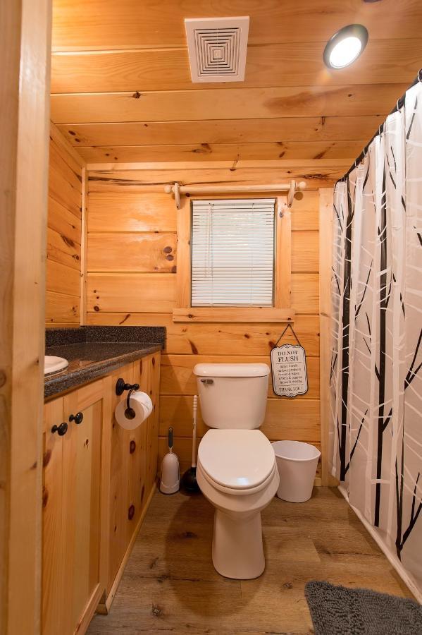 Holiday home Apollonie Lookout Mountain Hot Tub