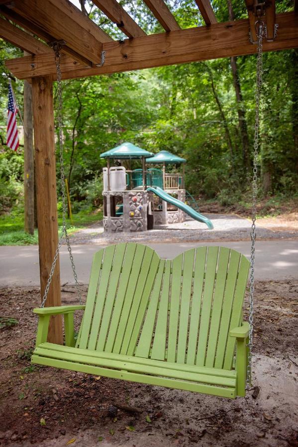 Apollonie Lookout Mountain Hot Tub * Chattanooga