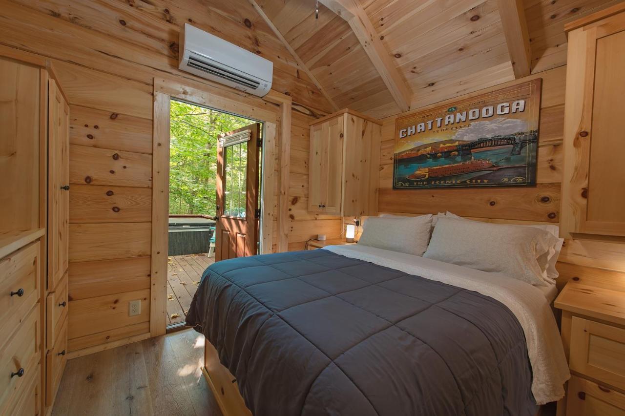 Holiday home Apollonie Lookout Mountain Hot Tub