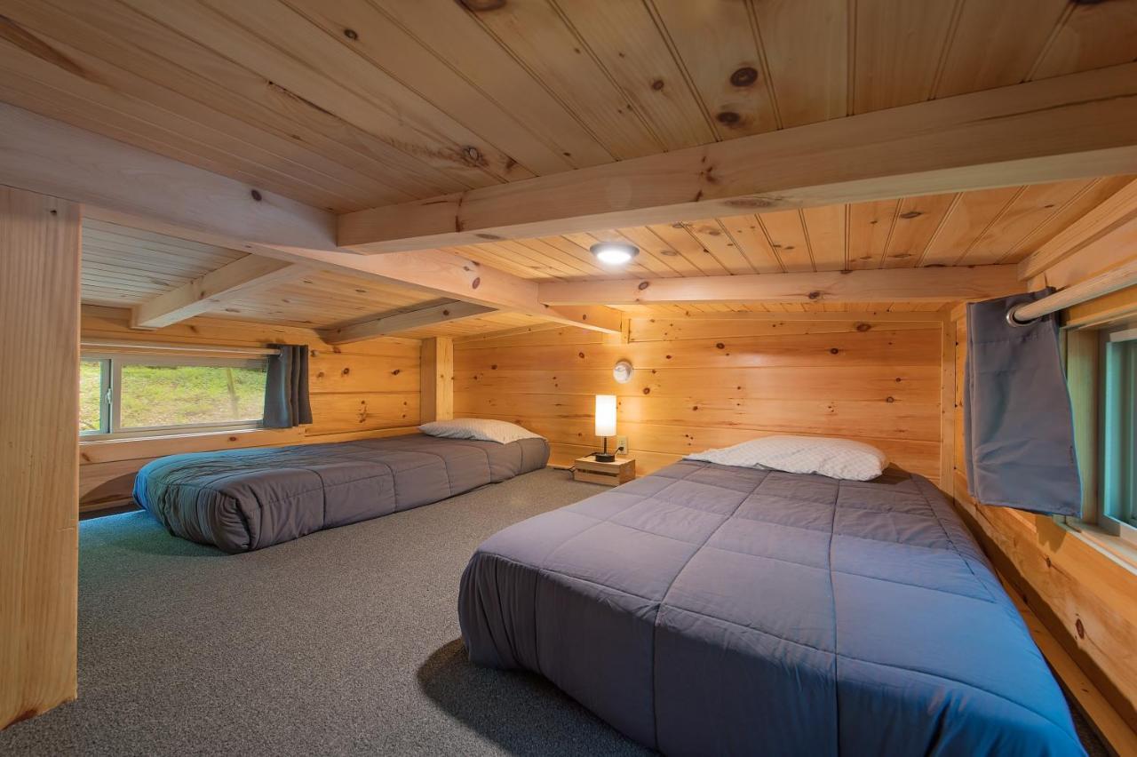 Holiday home Apollonie Lookout Mountain Hot Tub *